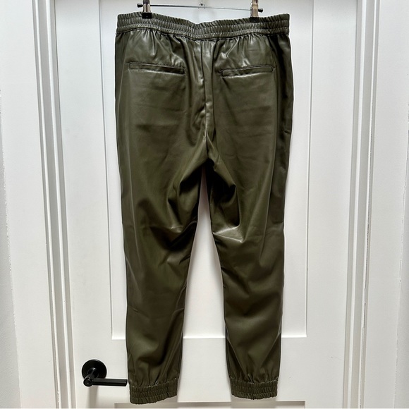 DEAR JOHN Jacey Super High Rise Cropped Jogger Pants - Picture 6 of 10